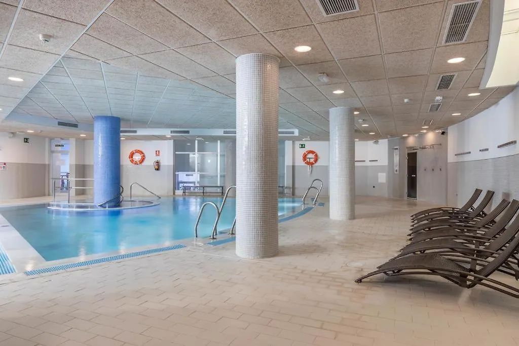Waterfront Apartment エステポナ