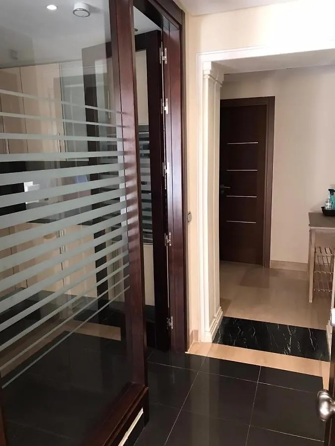 Waterfront Apartment エステポナ