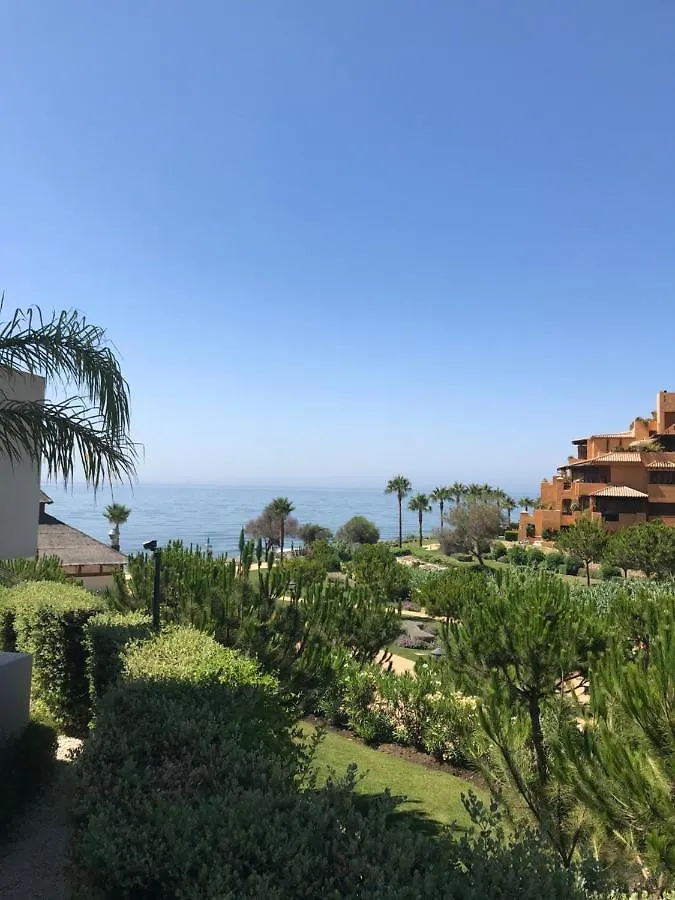 Waterfront Apartment Estepona Španělsko